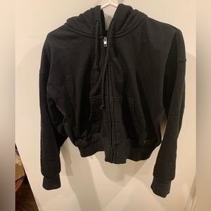 TNA extra fleece zip up boxy hoodie black size medium